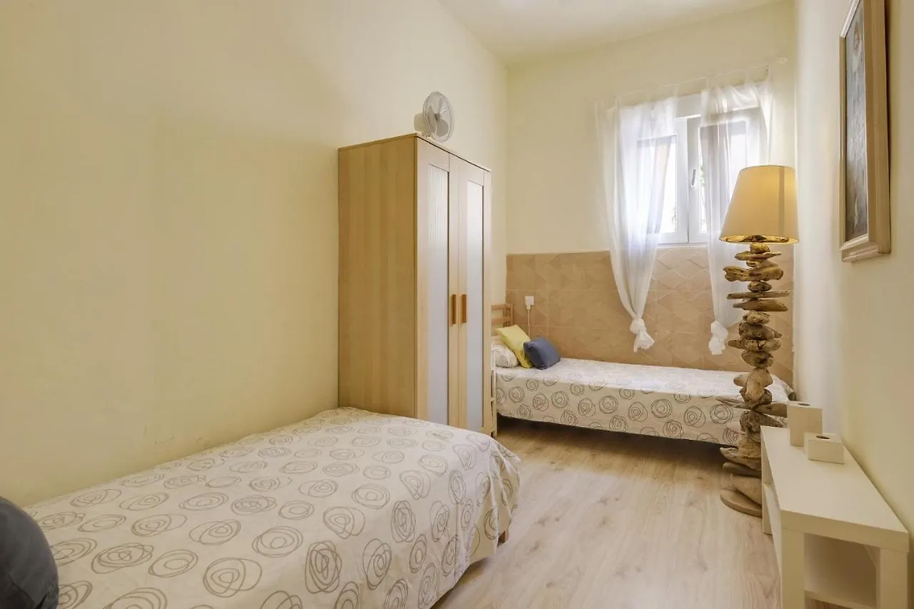 Apartamento Planta Baja Los Abrigos Appartement